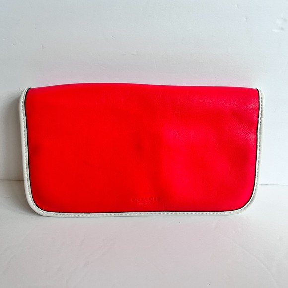 Coach Legacy Dutone Leather Foldover Clutch Wallet - Picture 2 of 13